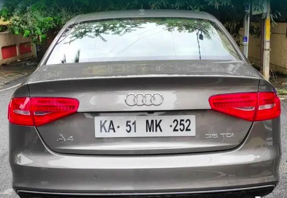 Audi A4 35 TDI Premium Plus 2017