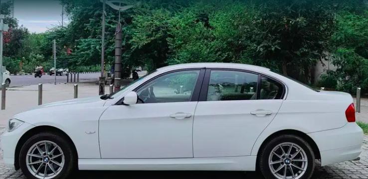 BMW 3 Series 320I 2010