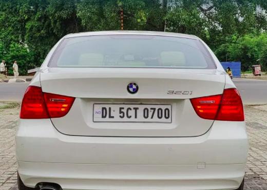 BMW 3 Series 320I 2010