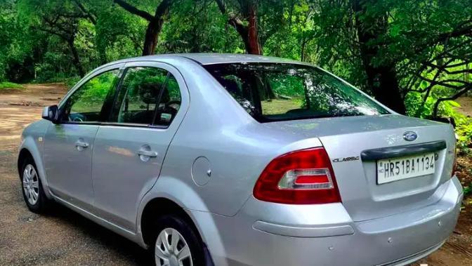 Ford Fiesta Classic LXI 1.4 TDCI 2014