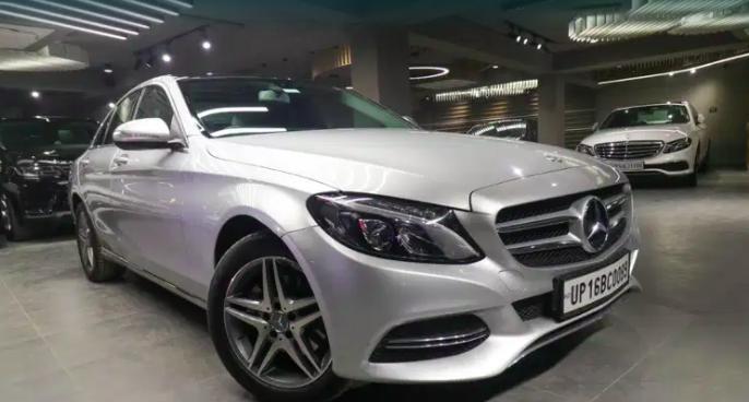 Mercedes-Benz C-Class 220 CDI AVANTGARDE AT 2015