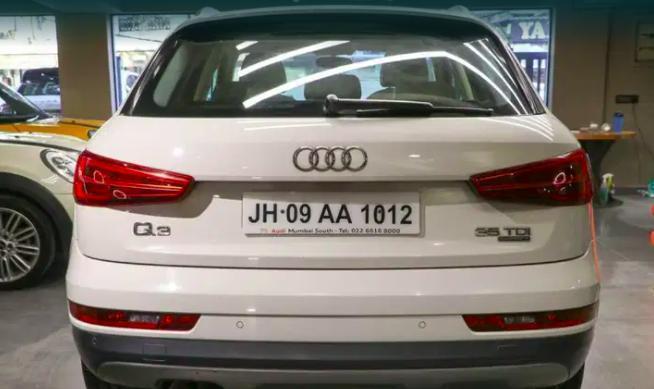 Audi Q3 35 TDI quattro Premium Plus 2015