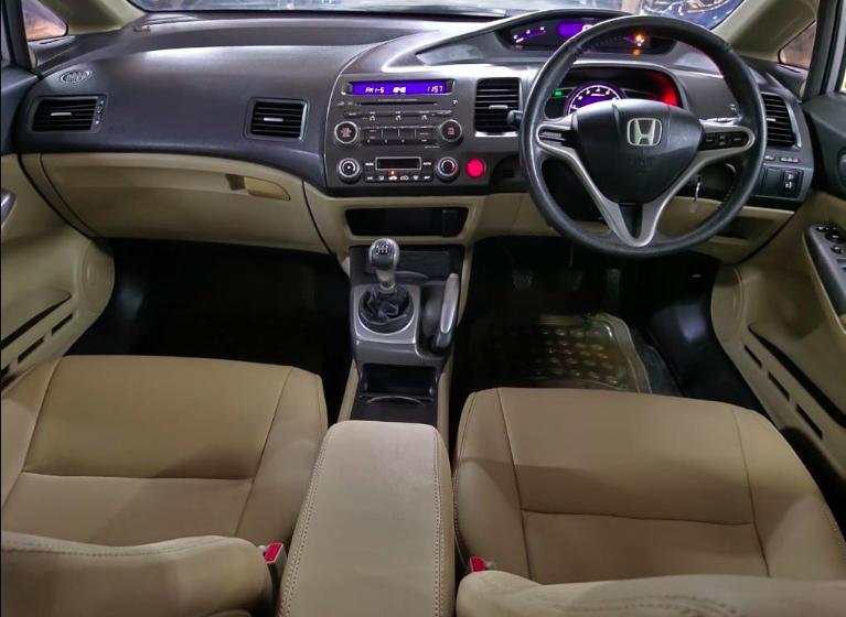 Honda Civic 1.8V MT SUN ROOF 2012