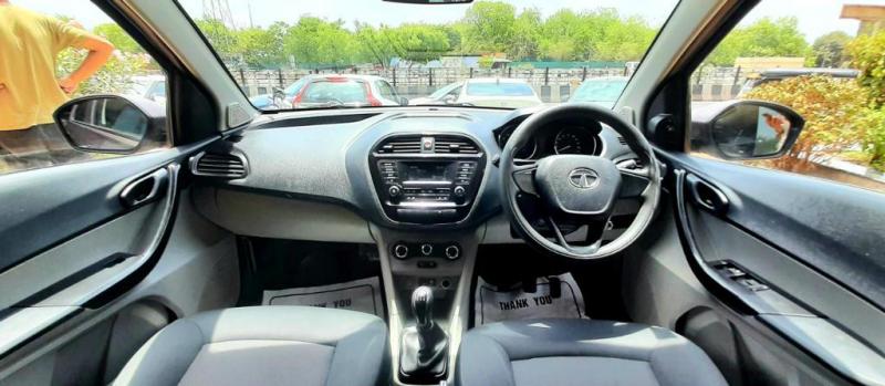 Tata Tiago Revotron XT 2019