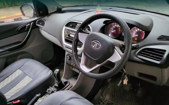 Tata Tiago Revotron XM 2016