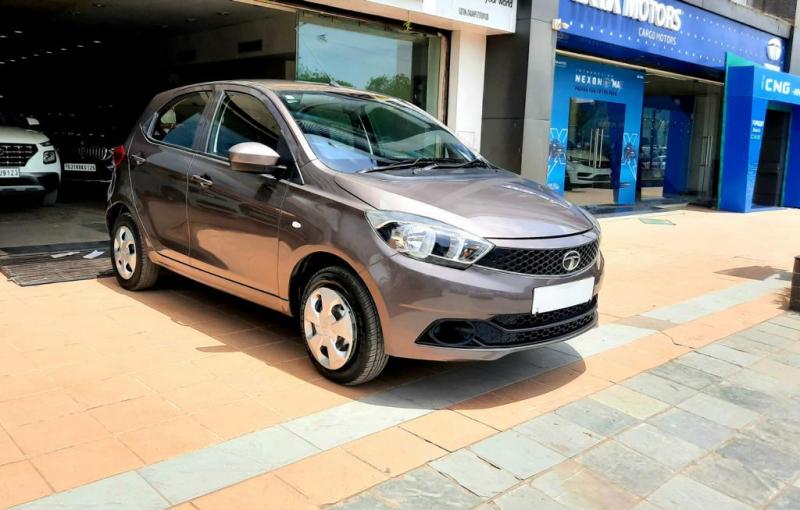 Tata Tiago Revotron XT 2019
