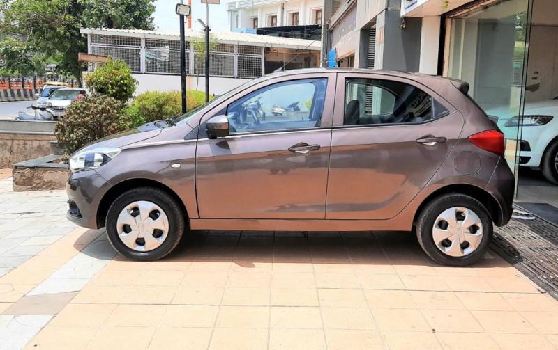 Tata Tiago Revotron XT 2019