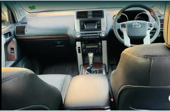Toyota Land Cruiser Prado VX L 2013