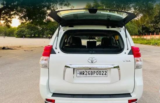 Toyota Land Cruiser Prado VX L 2013