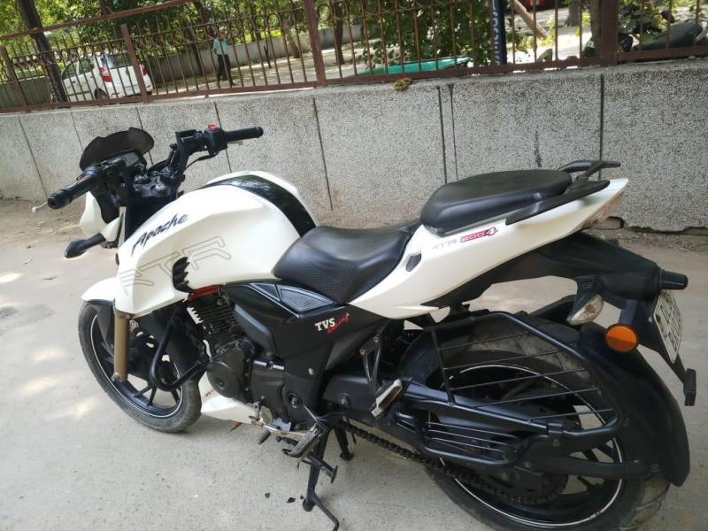 TVS Apache RTR 200 4V Carburetor 2017