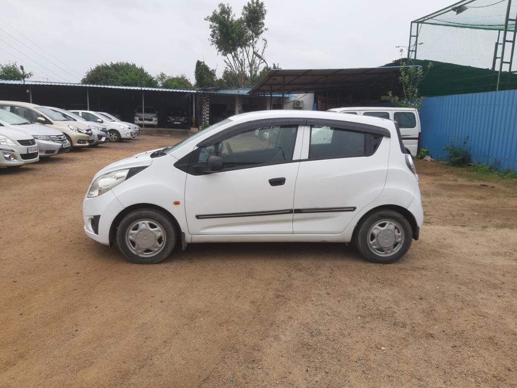 Chevrolet Beat LS Petrol 2010
