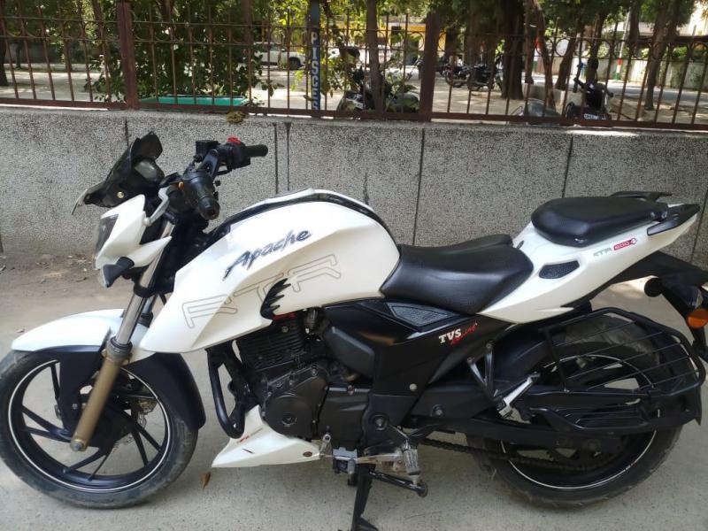 TVS Apache RTR 200 4V Carburetor 2017