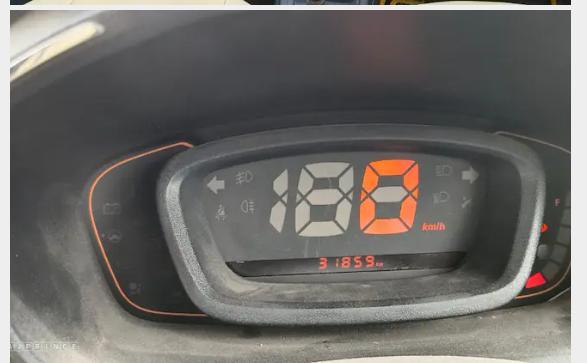 Renault KWID RXT 2016