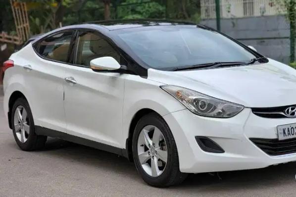 Hyundai Elantra CRDI SX 2013