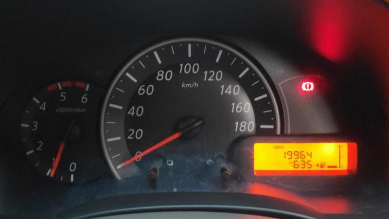 Nissan Micra XV PREMIUM DIESEL 2012