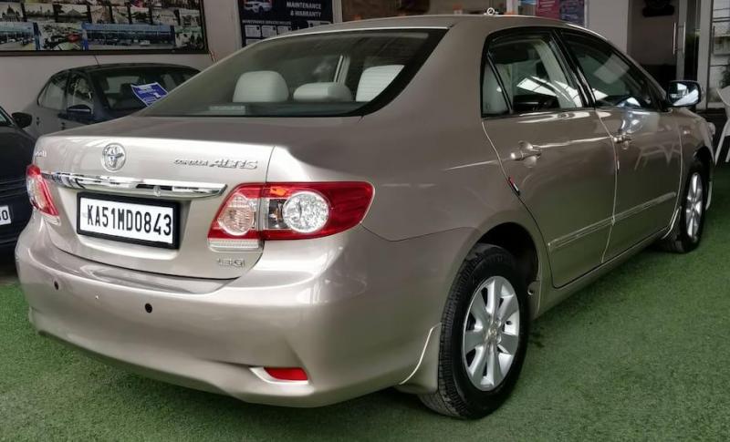 Toyota Corolla Altis 1.8 G 2012