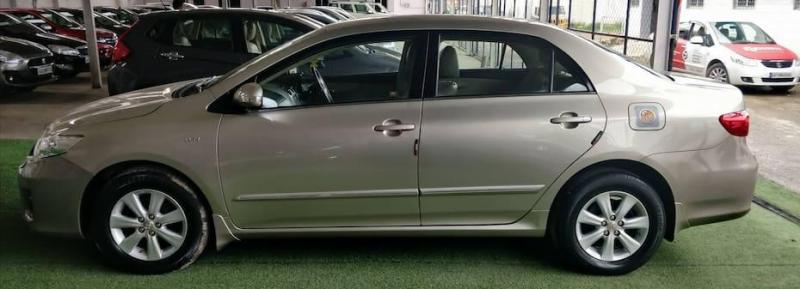 Toyota Corolla Altis 1.8 G 2012