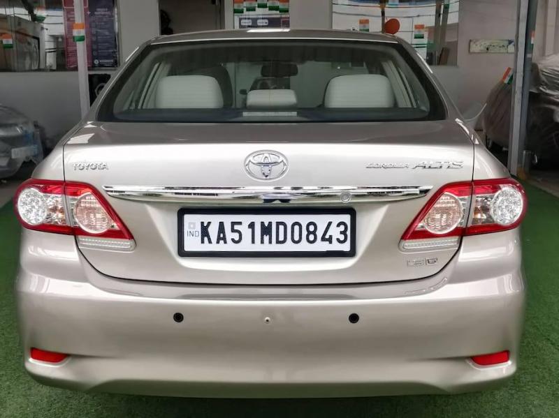 Toyota Corolla Altis 1.8 G 2012