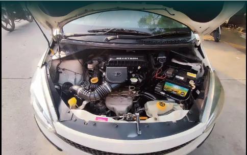 Tata Tiago Revotron XT 2018