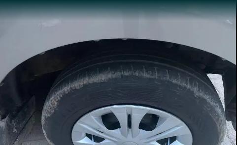 Mahindra Quanto C6 2012