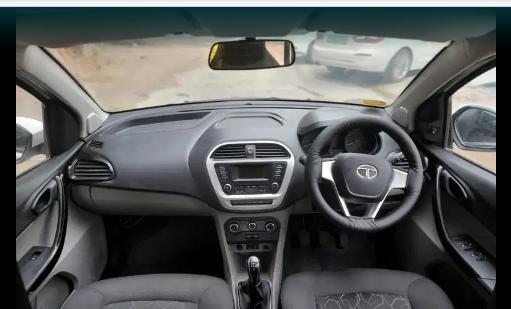 Tata Tiago Revotron XT 2017