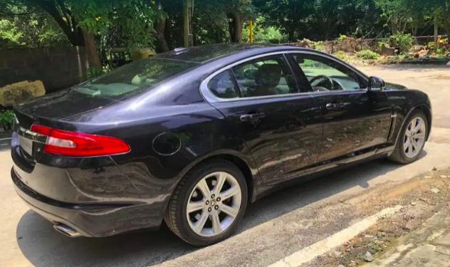 Jaguar XF 3.0L Diesel Premium Luxury 2011