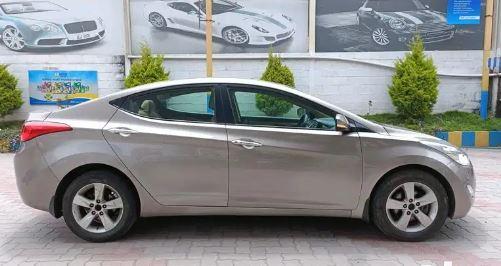 Hyundai Elantra 1.6 SX (O) AT 2013