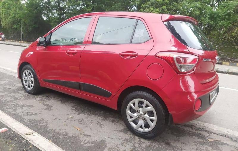 Used Hyundai Grand i10 Magna 1.2 Kappa VTVT 2017 Model Car for Sale in