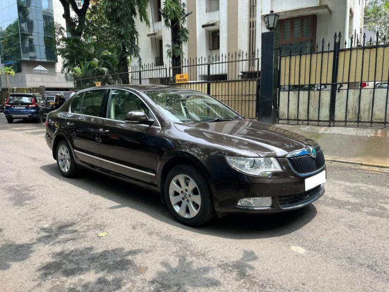 SKODA SUPERB Elegance 1.8 TSI AT 2013