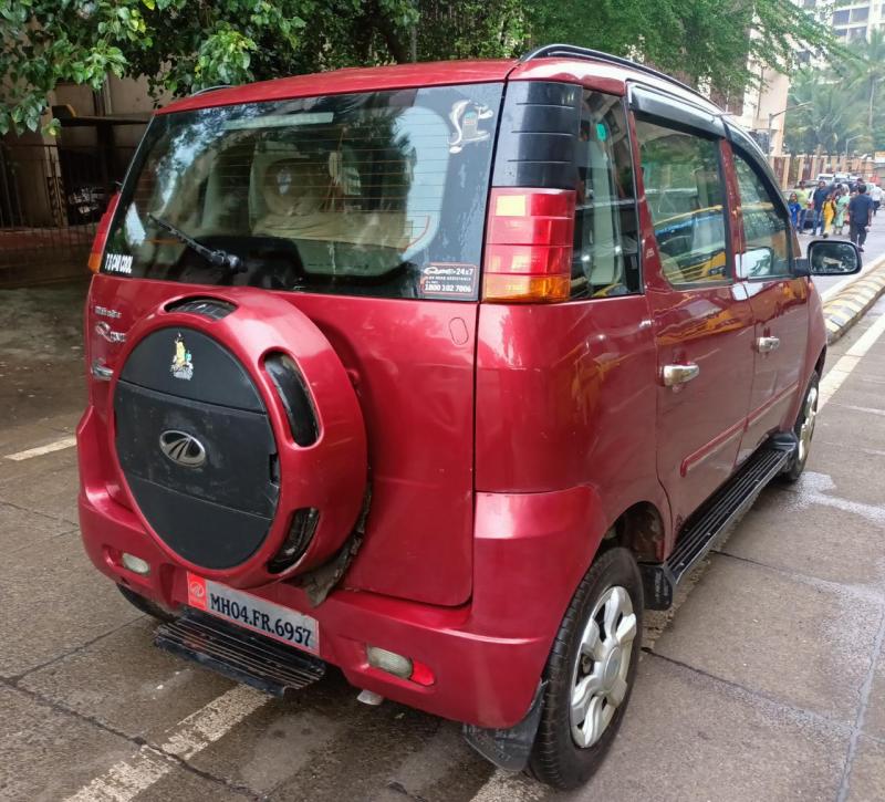 Mahindra Quanto C6 2012