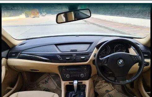 BMW X1 sDrive20d xLine 2012