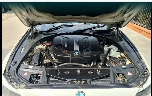 BMW 5 Series 520d 2012