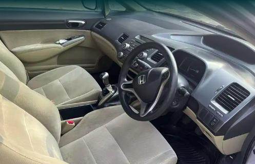 Honda Civic 1.8V MT 2010