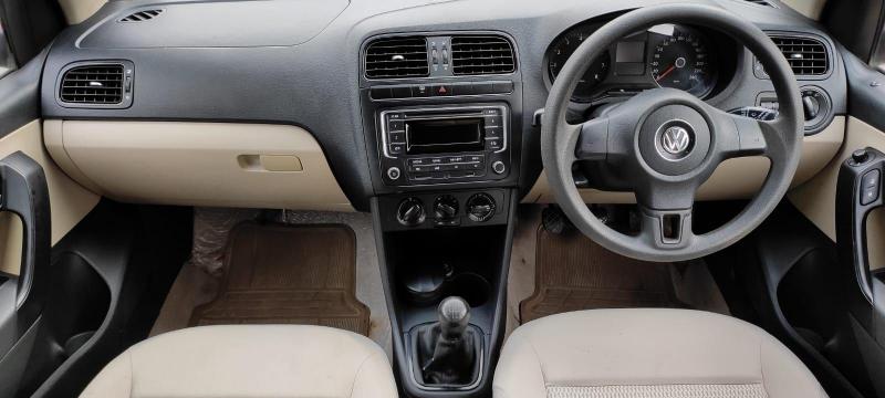 Volkswagen Polo Comfortline 1.2L (P) 2013