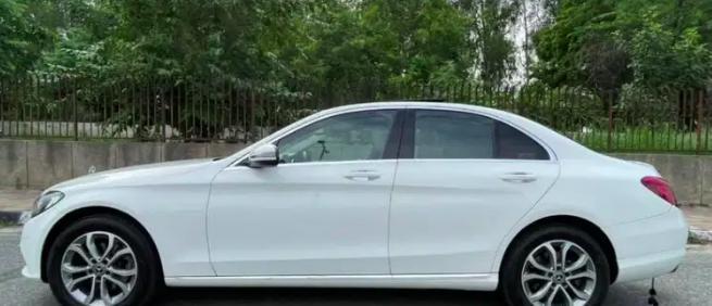 Mercedes-Benz C-Class C 220d Progressive BS6 2021