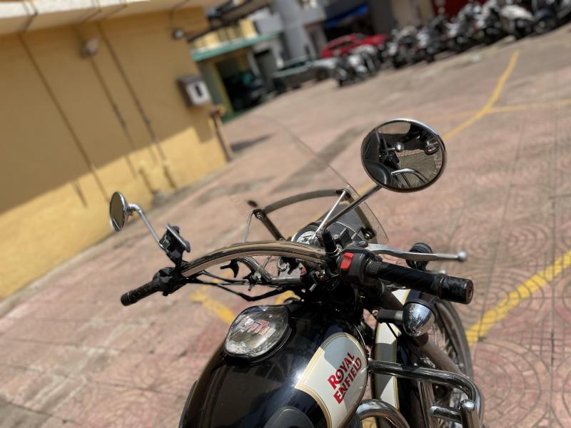 Motorrad Windschutzscheibenschutz Für Royal Enfield Classic 500cc – Aus ABS, Schwarz, Mit Halterung Und Schrauben