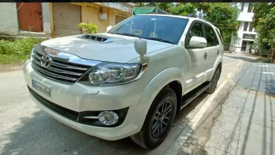 Toyota Fortuner 2.8 4x2 AT 2015