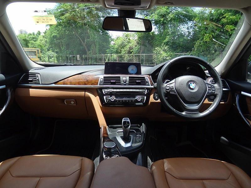 BMW 3 Series 320d Luxury Line 2019