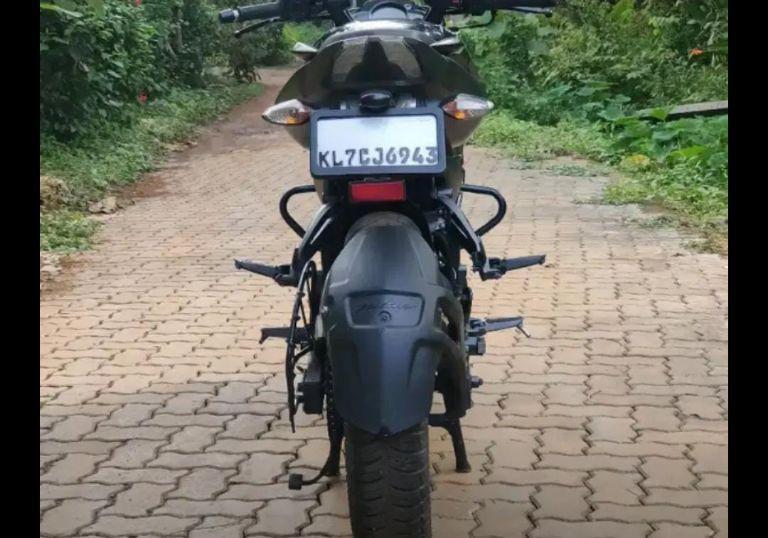 Bajaj Pulsar NS200 2017