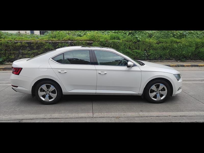 Skoda Superb Style TSI MT 2019