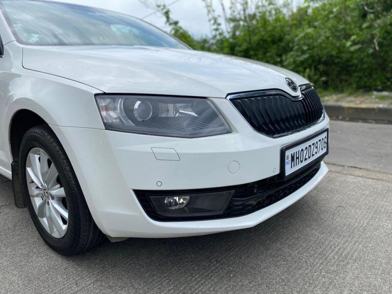 Skoda Octavia ELEGANCE 1.8 TSI AT 2015