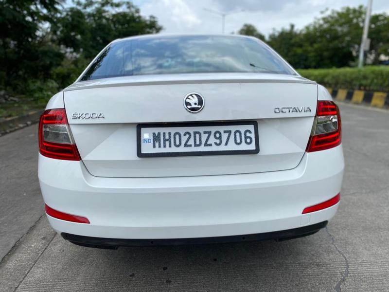 Skoda Octavia ELEGANCE 1.8 TSI AT 2015