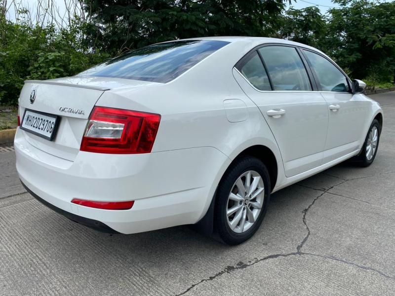 Skoda Octavia ELEGANCE 1.8 TSI AT 2015
