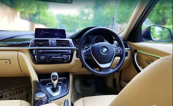 BMW 3 Series 320i Luxury Line 2017