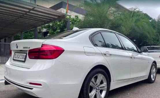 BMW 3 Series 320d Luxury Line 2018