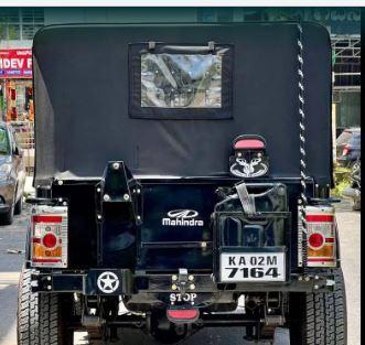 Mahindra Jeep Classic 1995