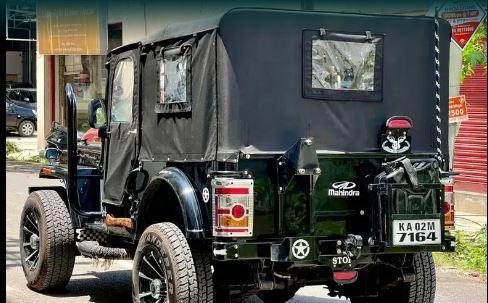 Mahindra Jeep Classic 1995