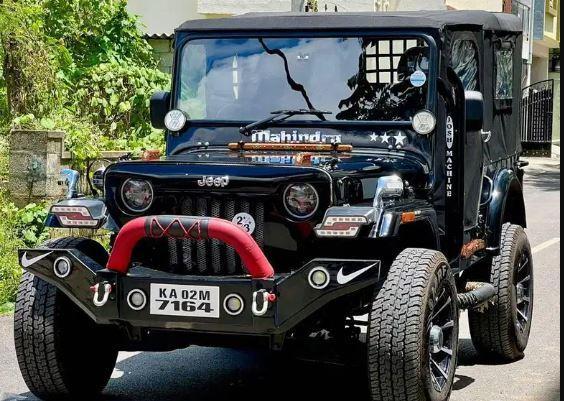 Mahindra Jeep Classic 1995