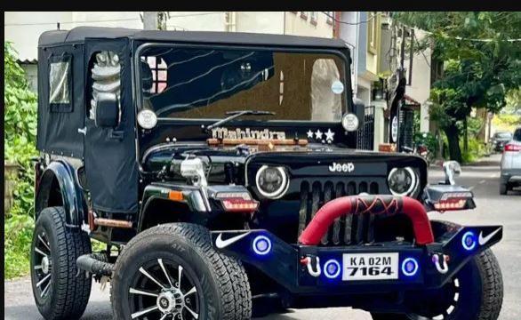 Mahindra Jeep Classic 1995