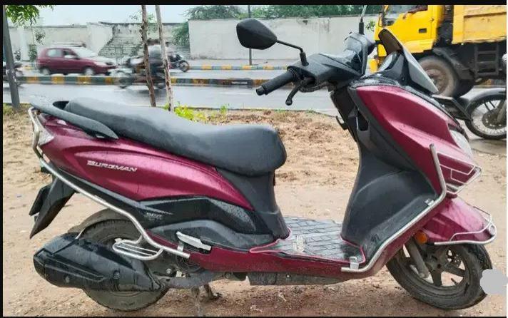 Suzuki Burgman Street 125cc CBS BS6 2021